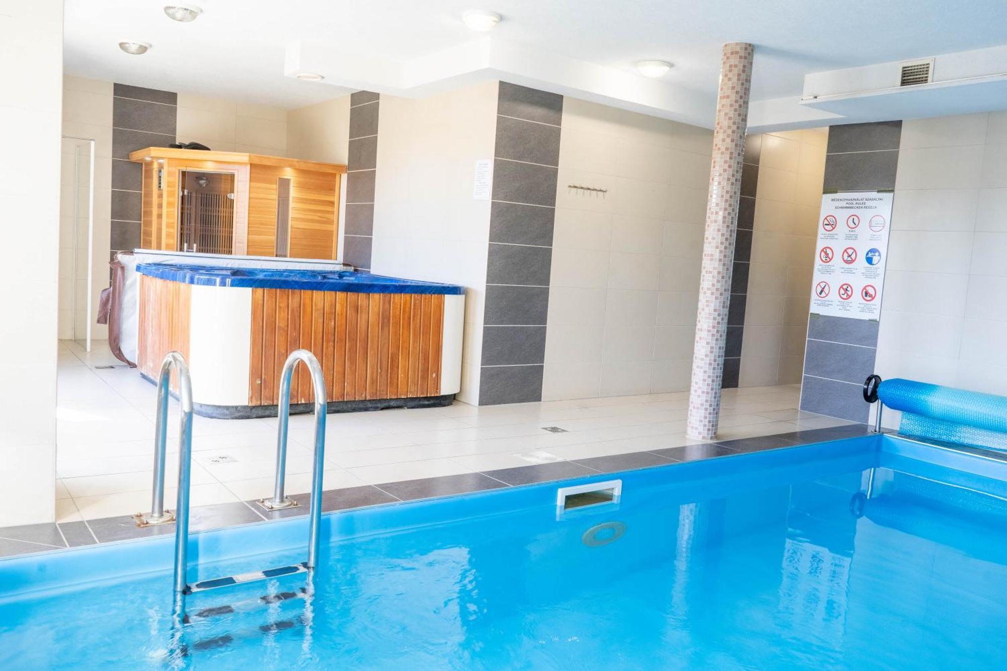 Cac Wellness Apartment Siofok Luaran gambar
